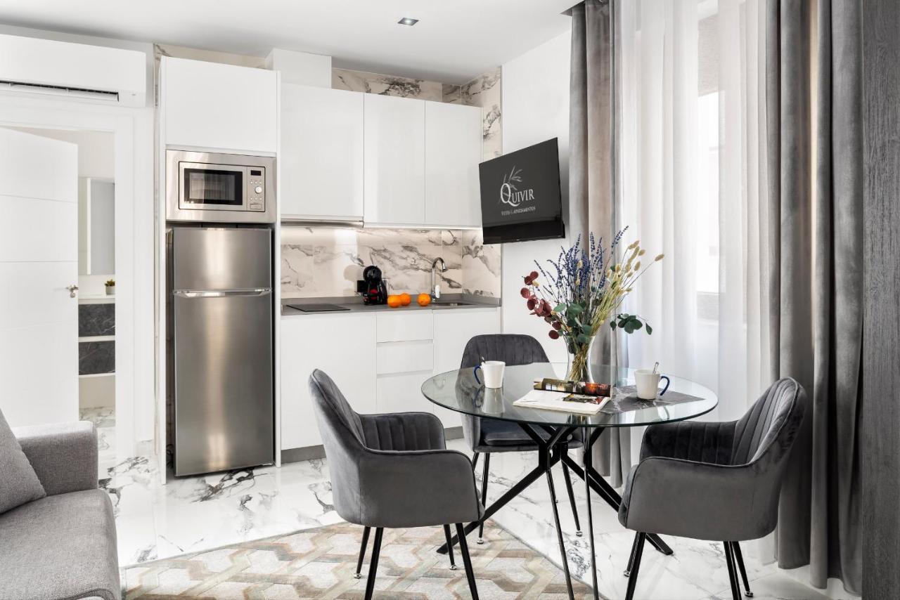 Quivir Apartamentos Deluxe Casa Del Arco Andújar Zewnętrze zdjęcie